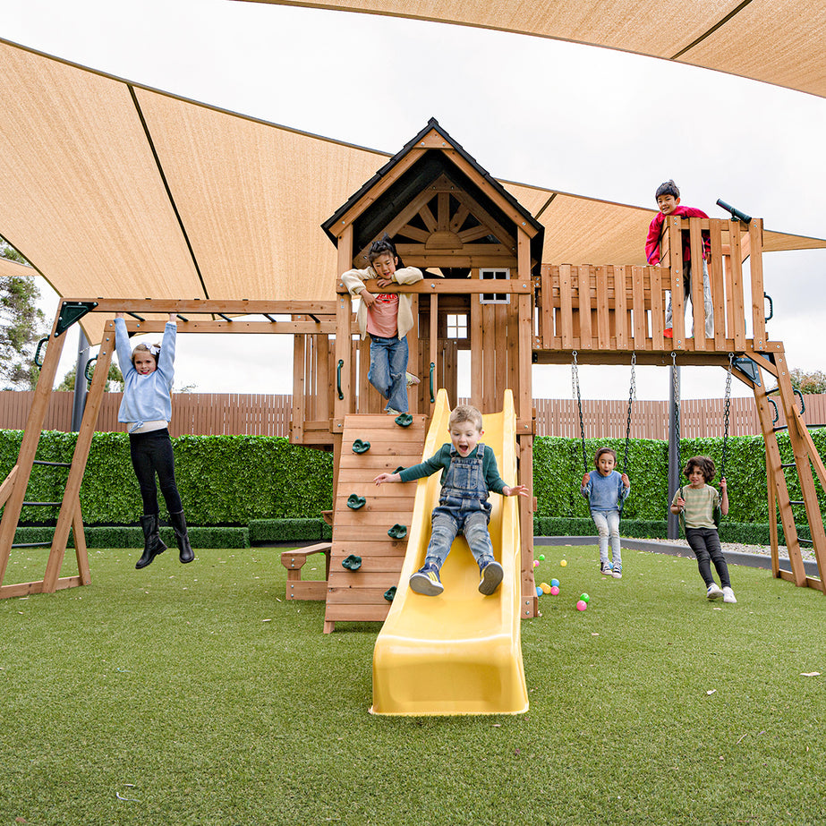 Kensington Play Centre & Swing Set (Yellow Slide)