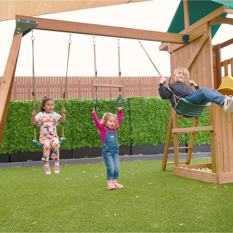 Montrose Play Centre & Swing Set (Yellow Slide)