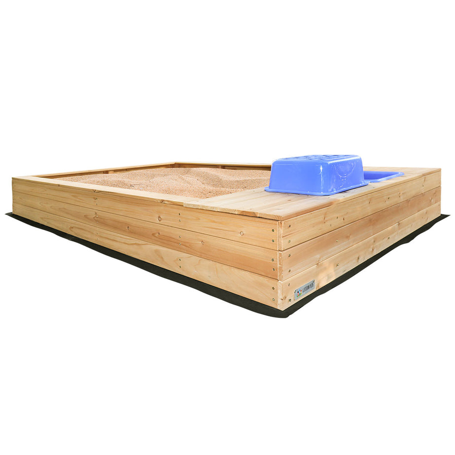 Mighty Sandpit with Wooden Cover