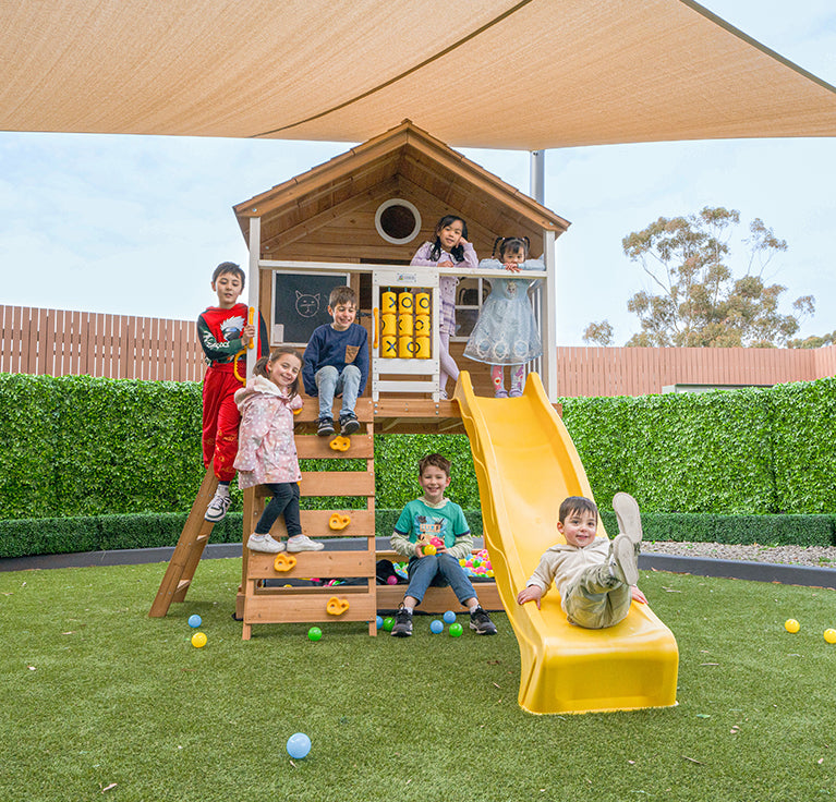 Large Sized Cubby Houses