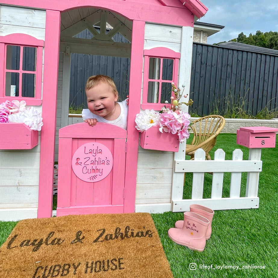 Teddy Cubby House in White (V2)