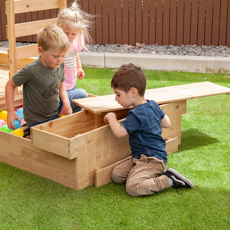 Wrangler Retractable Sandpit and Play